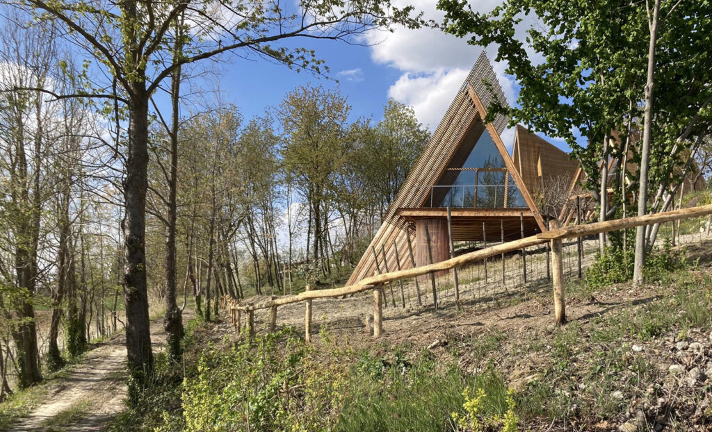 glamping nella natura e turismo di fascia alta a Lilelo, Grazzano Badoglio, Asti