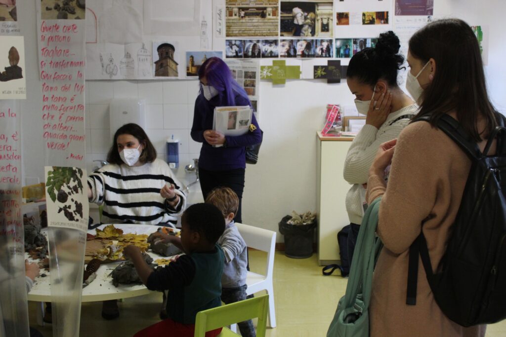 Proges, cooperativa sociale che svolge servizi educativi, cura della persona, anziani, disabili e malati