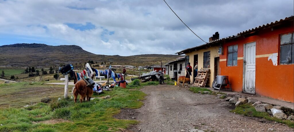 panoramica villaggio di Pachancho, Ecuador