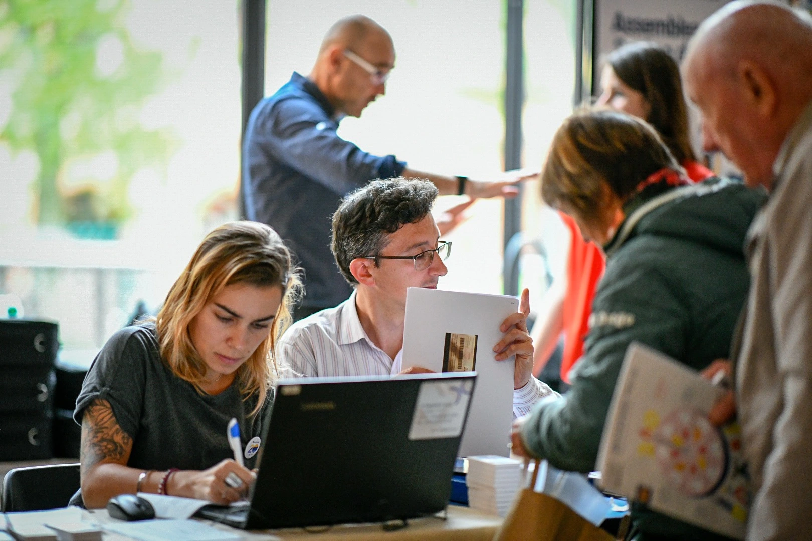 Desk informativo per persone socie di Banca Etica